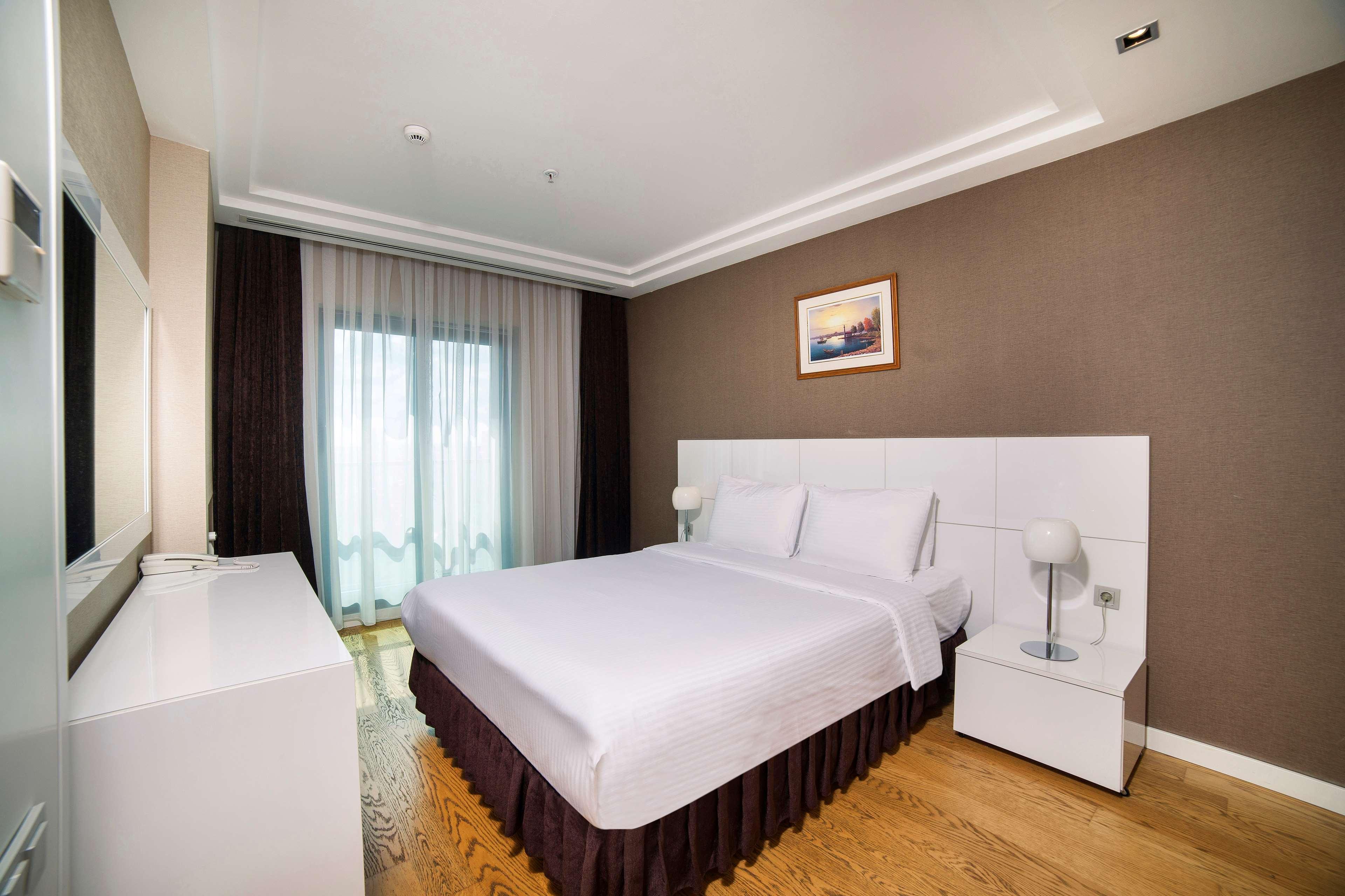 Radisson Residences Avrupa Tem Istanbul Eksteriør billede