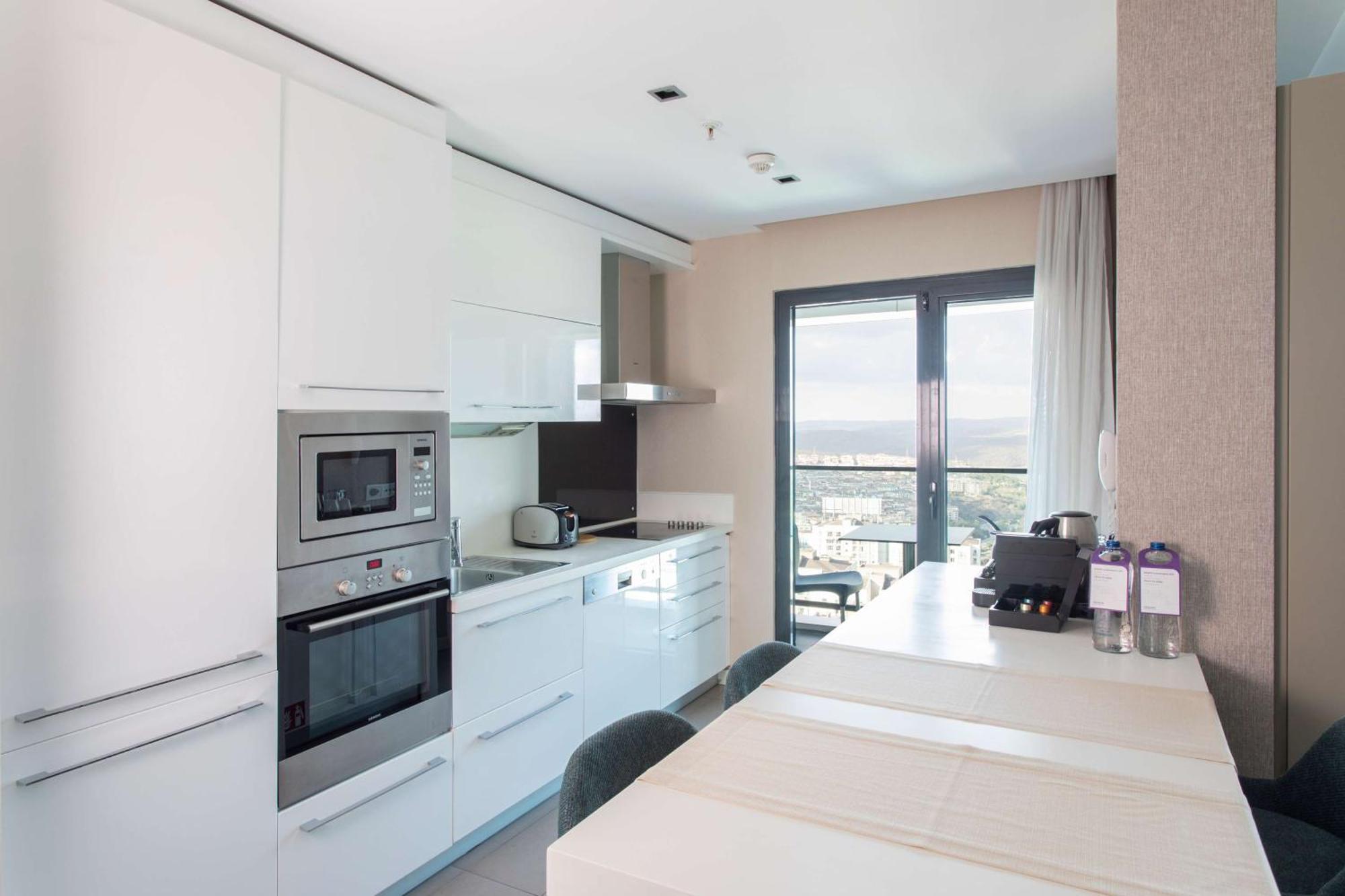 Radisson Residences Avrupa Tem Istanbul Eksteriør billede