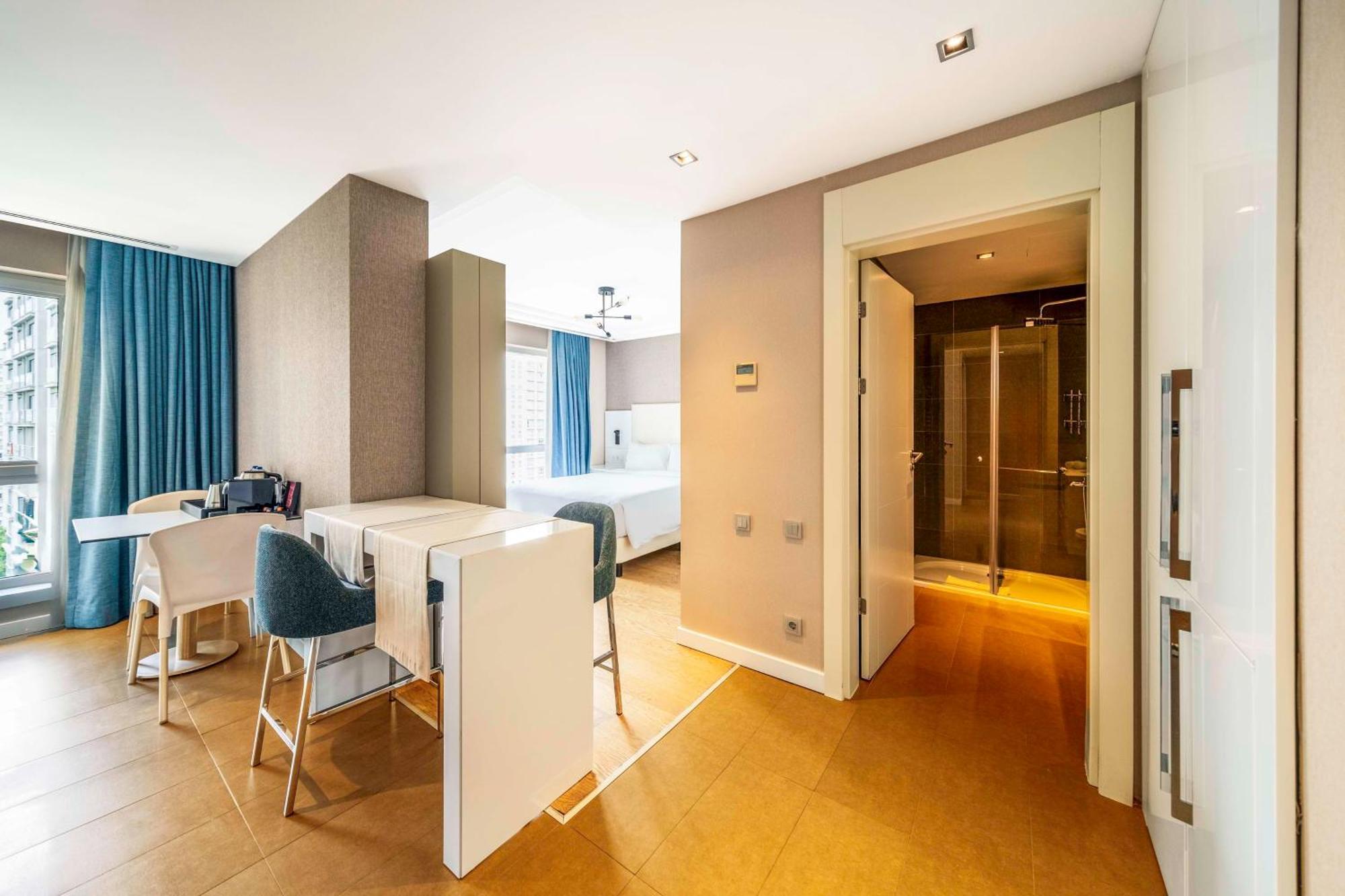 Radisson Residences Avrupa Tem Istanbul Eksteriør billede